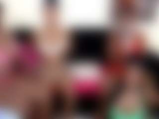 Barbiecharm's Live Sex Cam Show