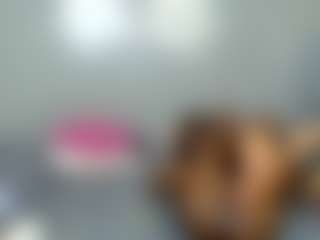 Live cam show with Barbiecharm - Eating Pussy on parknlotfishbdy