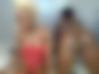 Barbiecharm's Live Sex Cam Show