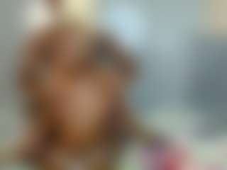 Live cam show with Barbiecharm - Gagging on Camsoda