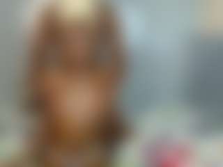Live cam show with Barbiecharm - Drinking on crypto-cams