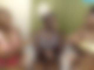 Barbiecharm's Live Sex Cam Show