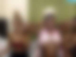 Barbiecharm's Live Sex Cam Show