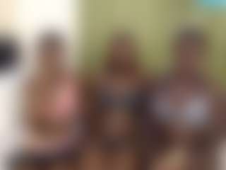 Barbiecharm's Live Sex Cam Show
