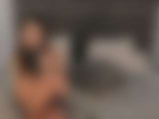 Live cam show with candy-fang - Green Eyes on Dolls Live