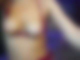 Live cam show with CarolinaPetra - Shaved Pussy on Camsoda