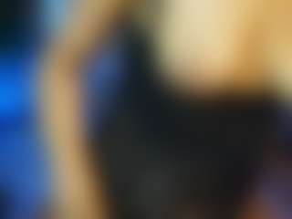Live cam show with CarolinaPetra - Camel Toe on Camiplay Live