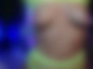 Live cam show with CarolinaPetra - Girly on Camsoda
