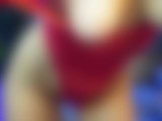 Live cam show with CarolinaPetra - Camel Toe on makecum.org