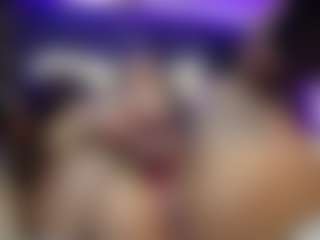Live cam show with CarolinaPetra - Tittyfuck on Milf Play