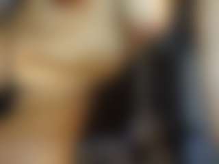 Live cam show with CarolinaPetra - Girly on SpankPalCams