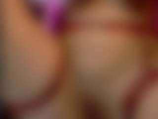 Live cam show with CarolinaPetra - Girly on fapnchat
