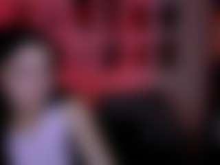 Live cam show with monica-xcx - Moaning on Milfs Live
