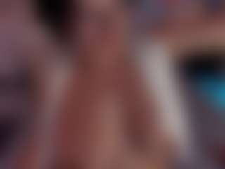 Evaa's Live Sex Cam Show