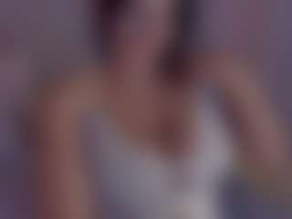 Evaa's Live Sex Cam Show