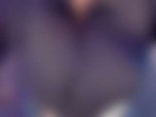 Live cam show with Evaa - Fullynaked on Dare Cams