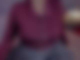 Live cam show with Evaa - Underwear on Milfs Live