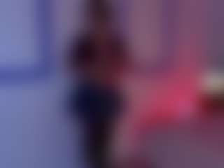 Evaa's Live Sex Cam Show