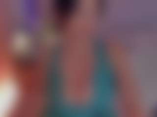 Live cam show with Evaa - Erotic on CamSextacy