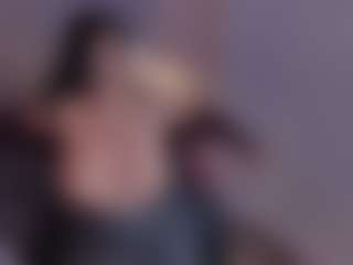 Live cam show with Evaa - Fullynaked on livesexfox.com