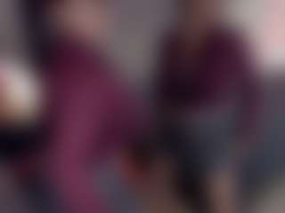Live cam show with Evaa - Nipple Play on Fapmatic.com