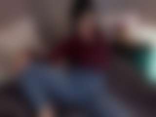 Evaa's Live Sex Cam Show