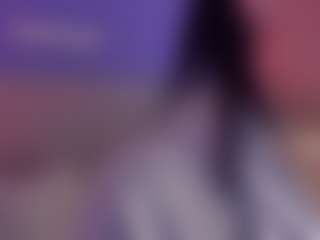 Evaa's Live Sex Cam Show
