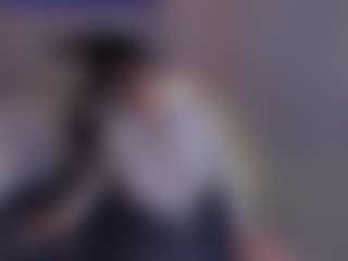 Evaa's Live Sex Cam Show