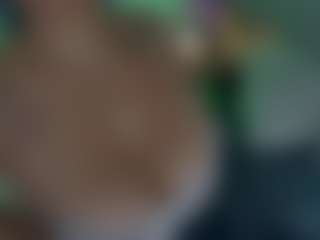 Evaa's Live Sex Cam Show