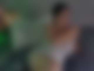 Evaa's Live Sex Cam Show