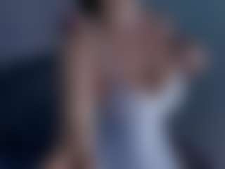 Evaa's Live Sex Cam Show