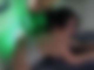 Evaa's Live Sex Cam Show