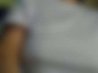 Live cam show with Evaa - Fullynaked on Milfs Live