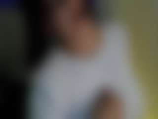 Evaa's Live Sex Cam Show