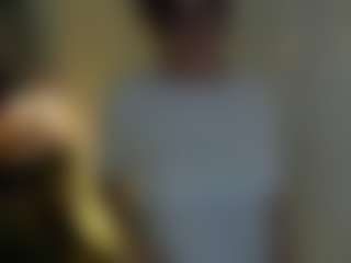 Evaa's Live Sex Cam Show