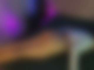 Live cam show with Evaa - Anal Brown Hair on livesexfox.com