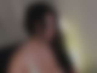 Live cam show with Evaa - Nipple Play on CamClone