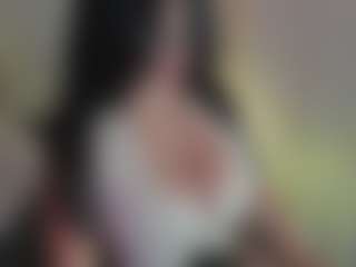 Live cam show with Evaa - Erotic on CamwithHer