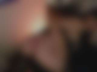 Evaa's Live Sex Cam Show
