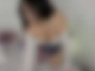Live cam show with Evaa - Sexydance on SmokeAndPoke