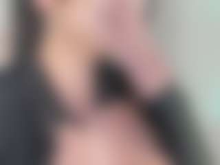 Live cam show with Evaa - Nipple Play on CamwithHer