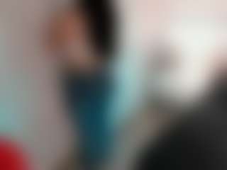 Live cam show with Evaa - Erotic on livesuperchat.net