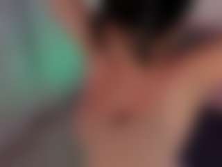 Live cam show with Evaa - Underwear on Soda Cam