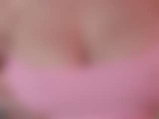 Live cam show with Evaa - Brown Hair on SpankPalCams