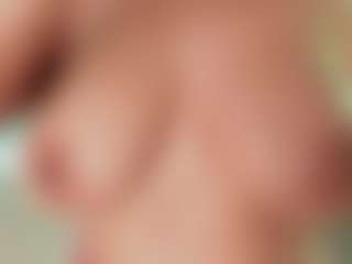 Live cam show with Evaa - Erotic on TeamSkeetLive