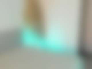 Evaa's Live Sex Cam Show