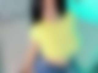 Evaa's Live Sex Cam Show