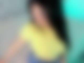 Evaa's Live Sex Cam Show