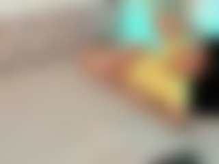 Evaa's Live Sex Cam Show