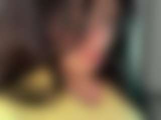 Live cam show with Evaa - Nipple Play on Fling VIP Chat